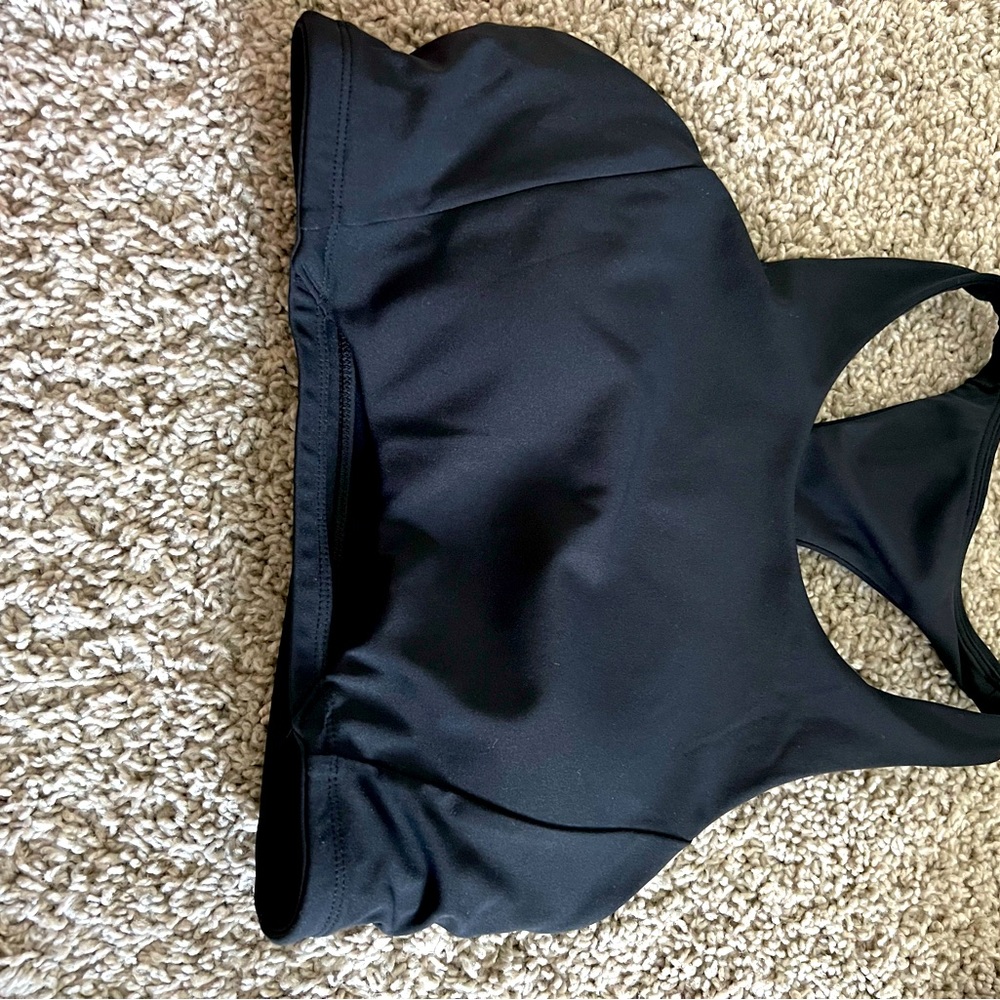 Alphalete bra